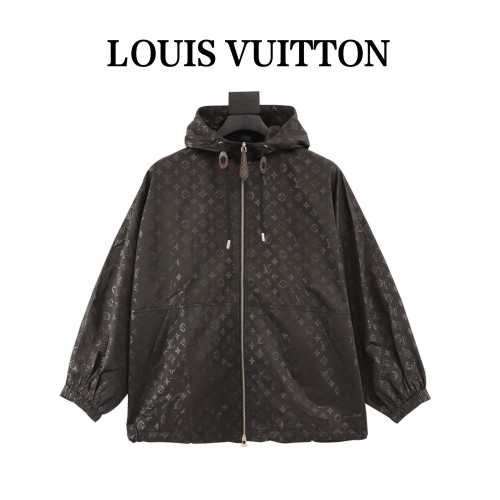 Clothes Louis Vuitton 685