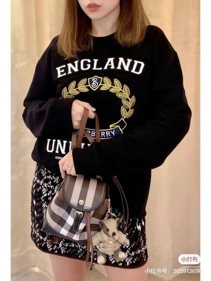 Clothes Burberry 386