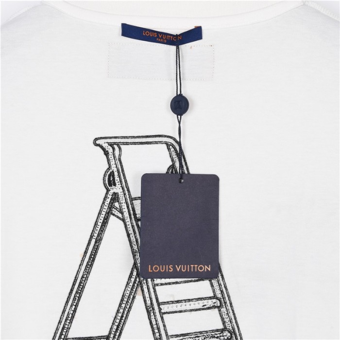 Clothes Louis Vuitton 655