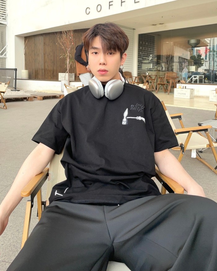 Clothes Louis Vuitton 654