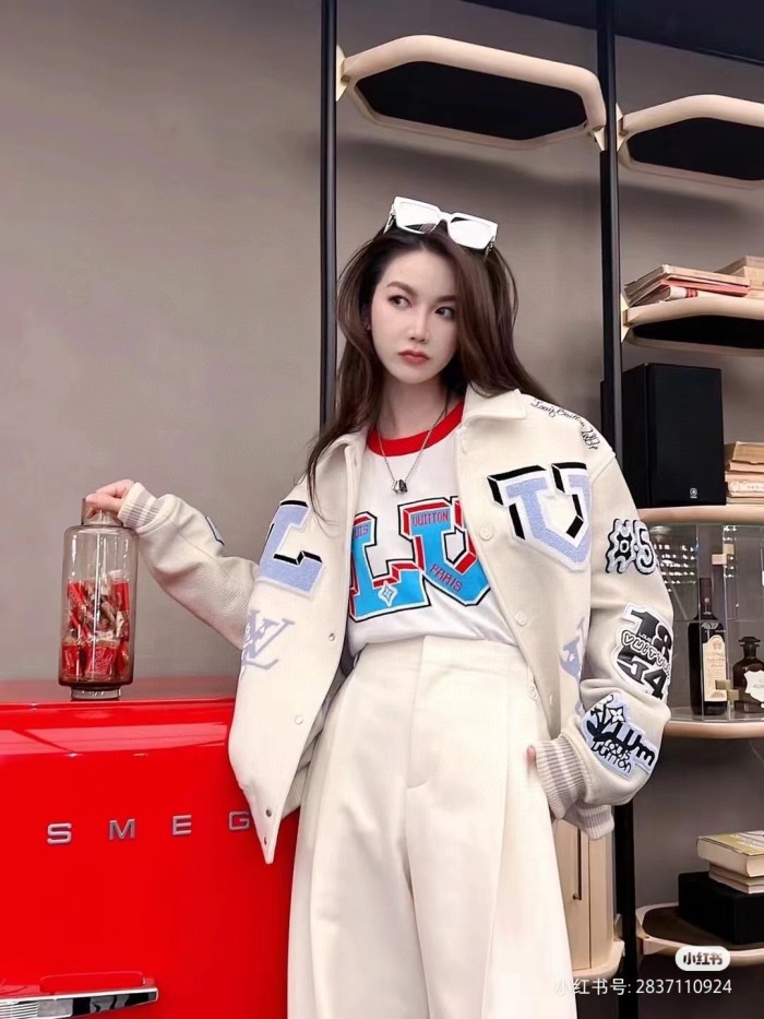 Clothes Louis Vuitton 642