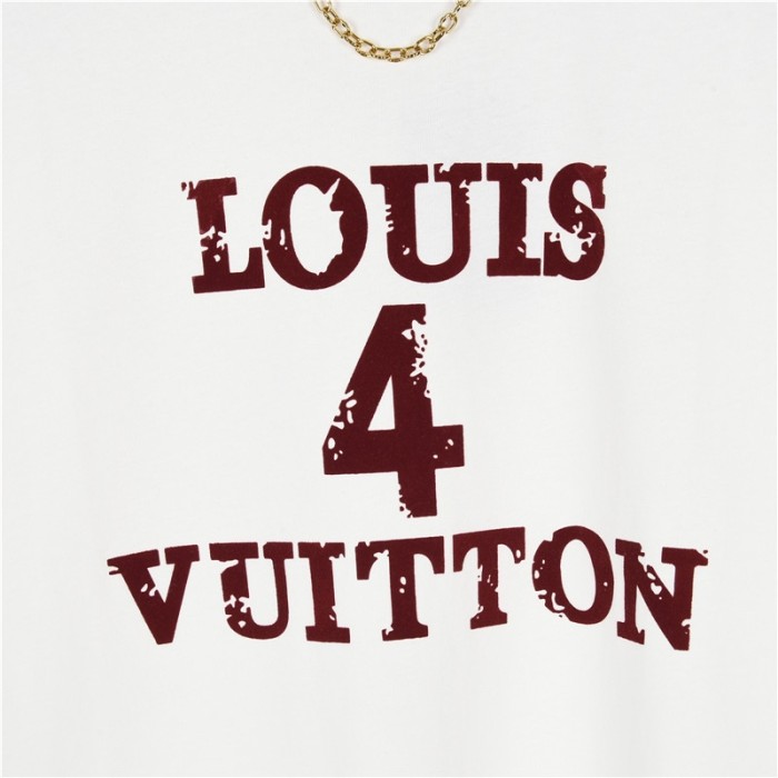 Clothes Louis Vuitton 650