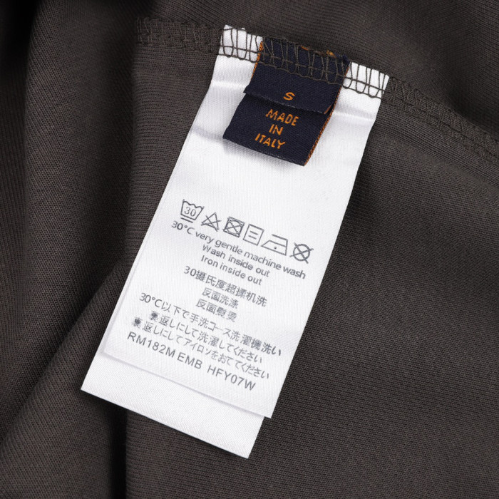 Clothes Louis Vuitton 636