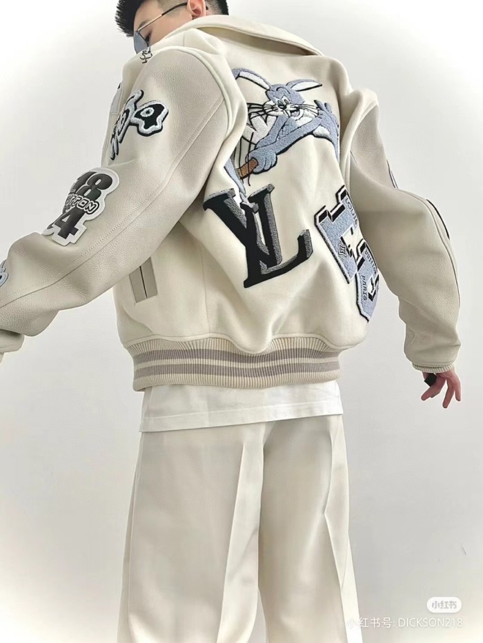 Clothes Louis Vuitton 642