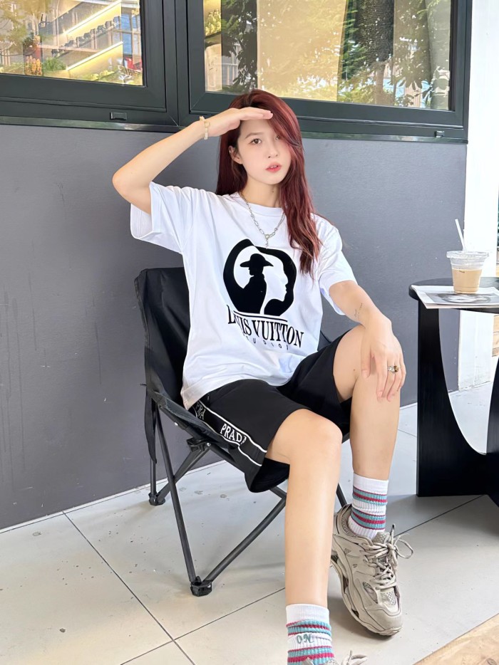 Clothes Louis Vuitton 670