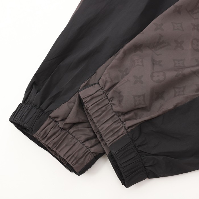 Clothes Louis Vuitton 683