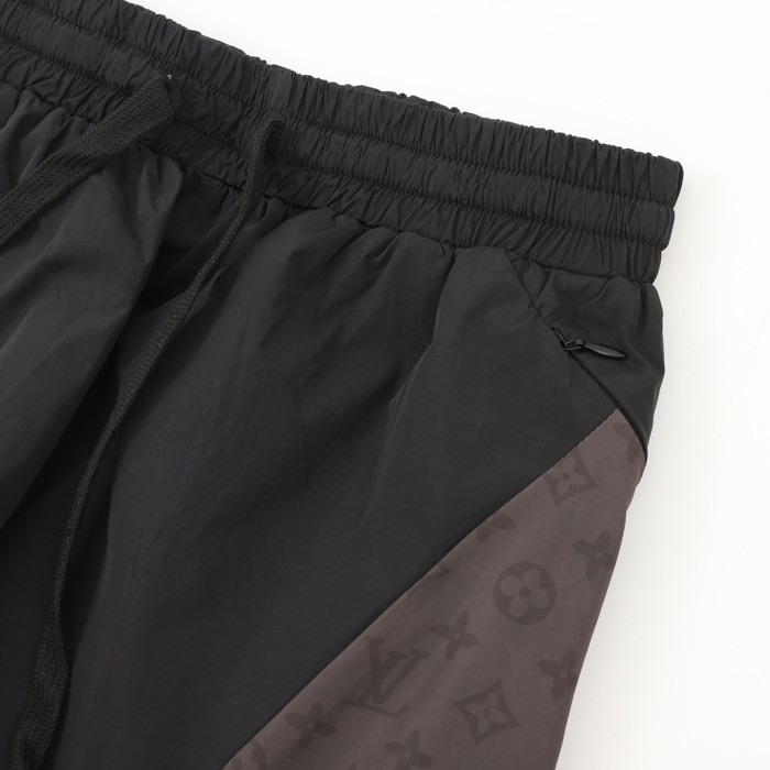 Clothes Louis Vuitton 683