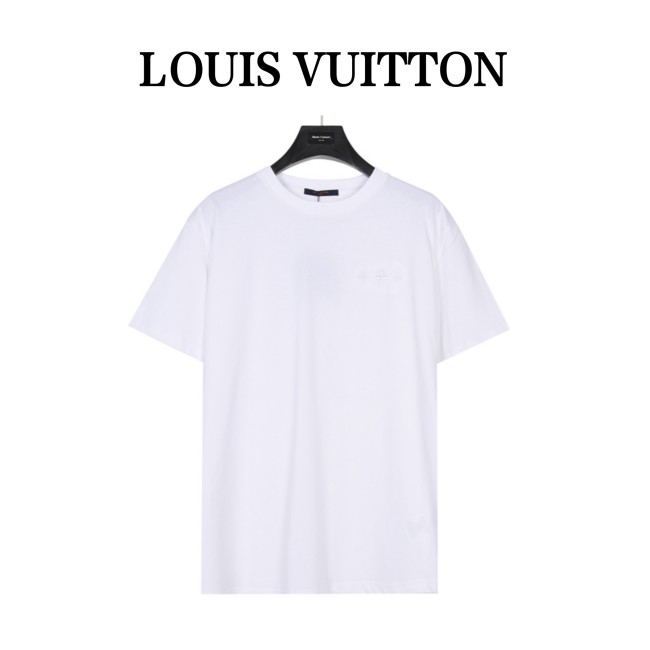 Clothes Louis Vuitton 702