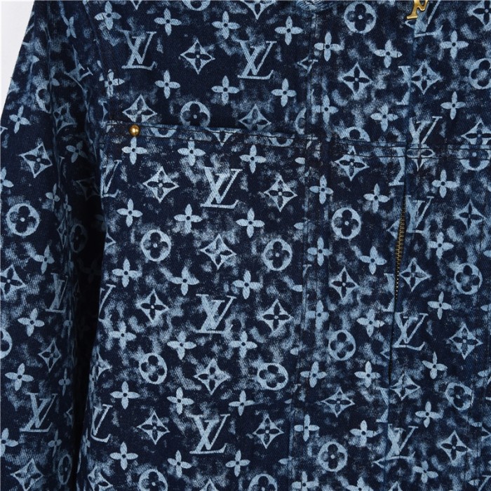 Clothes Louis Vuitton 684