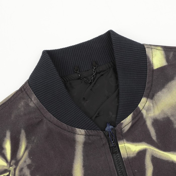 Clothes Louis Vuitton 681