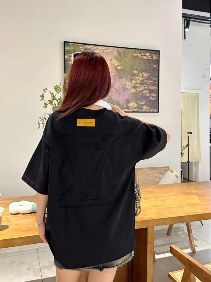 Clothes Louis Vuitton 701