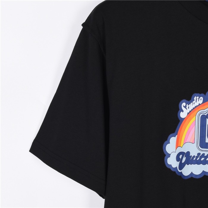 Clothes Louis Vuitton 703