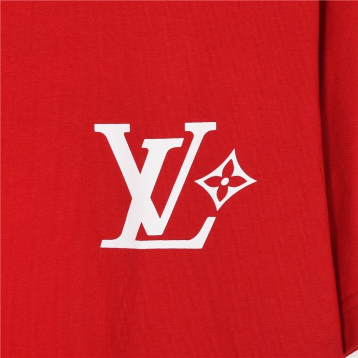 Clothes Louis Vuitton 674