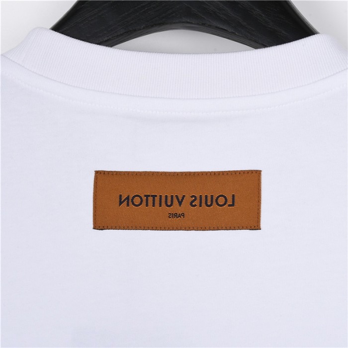 Clothes Louis Vuitton 672