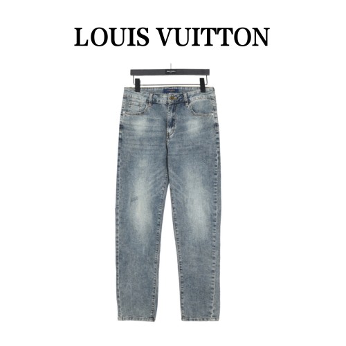 Clothes Louis Vuitton 679