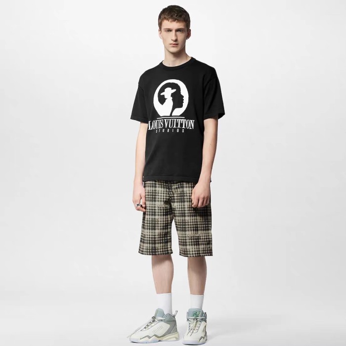 Clothes Louis Vuitton 669