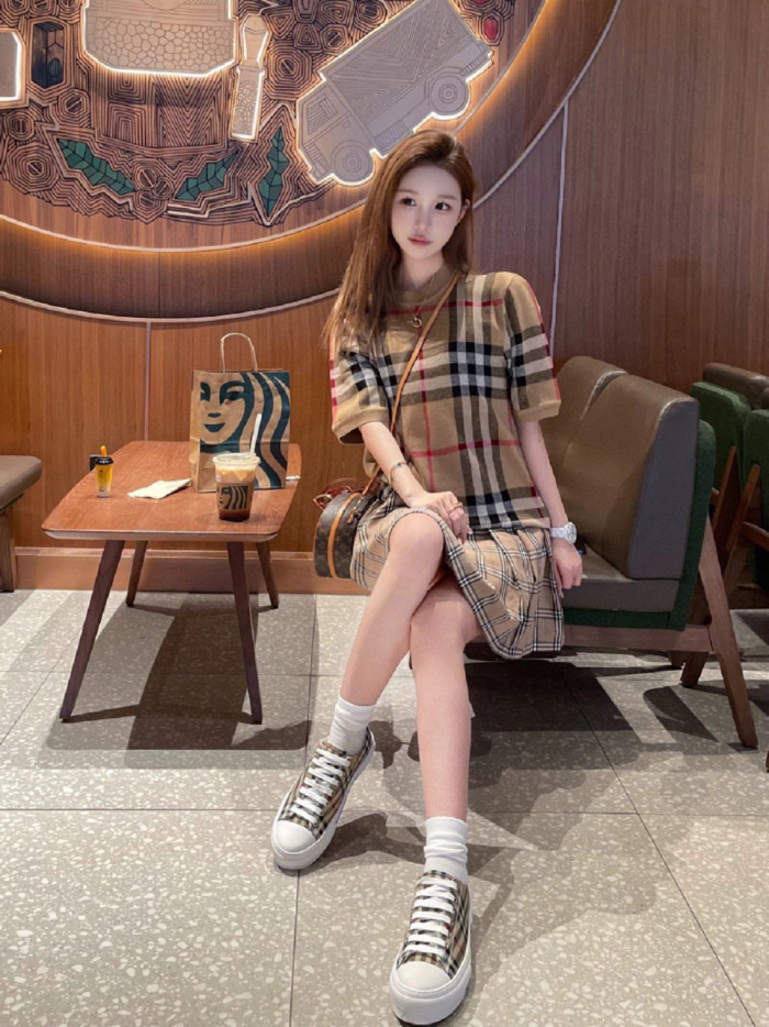 Clothes Burberry 405