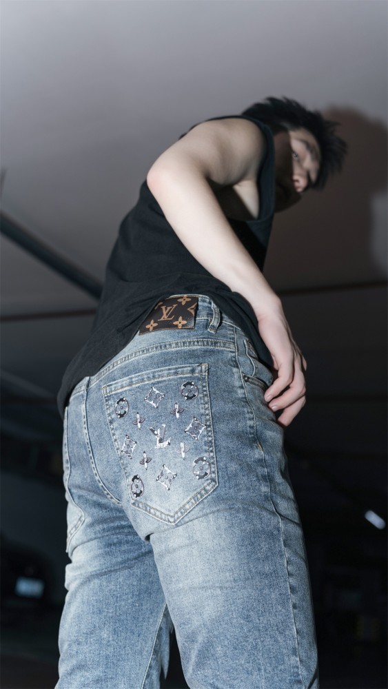 Clothes Louis Vuitton 678