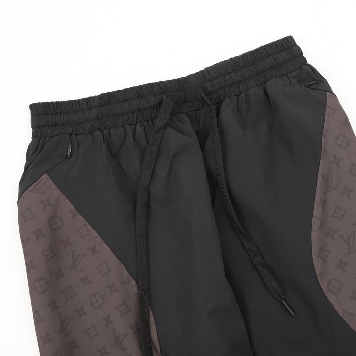 Clothes Louis Vuitton 683