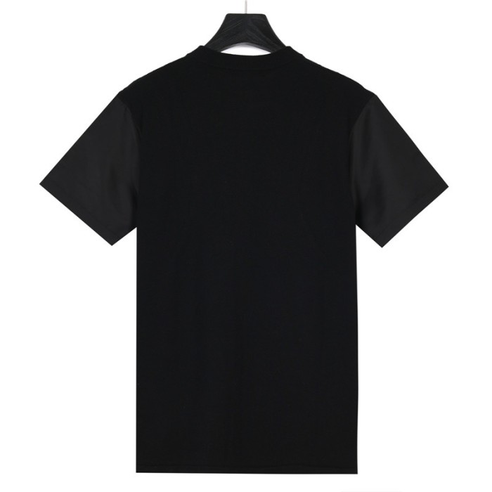 Clothes Louis Vuitton 697