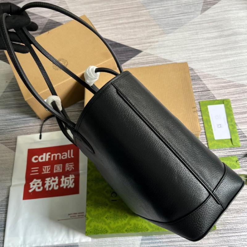 Handbag Gucci 739730 size 38.5*28.5*15 cm