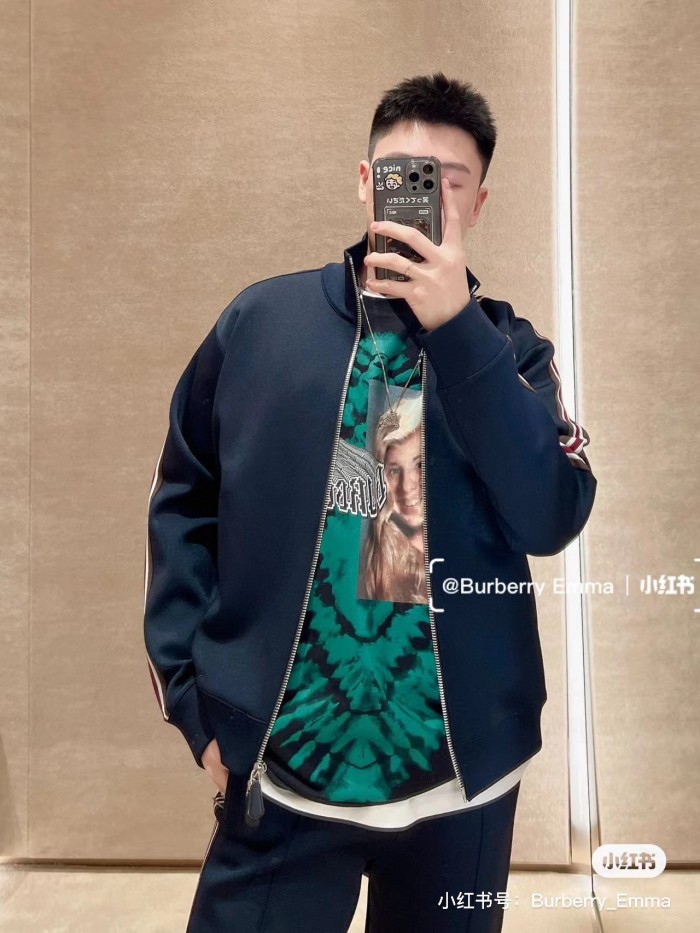 Clothes Burberry 402