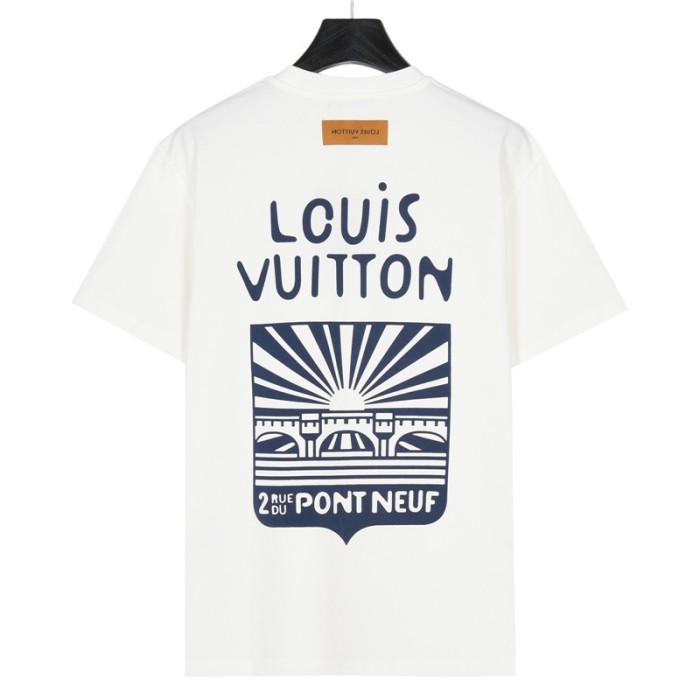 Clothes Louis Vuitton 676