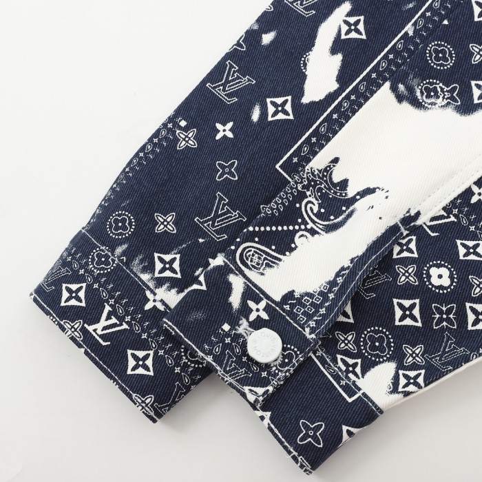 Clothes Louis Vuitton 682