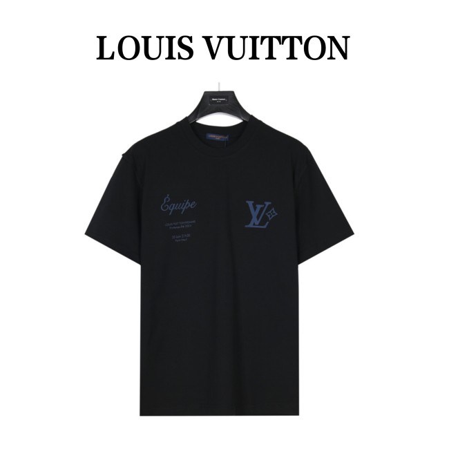 Clothes Louis Vuitton 675