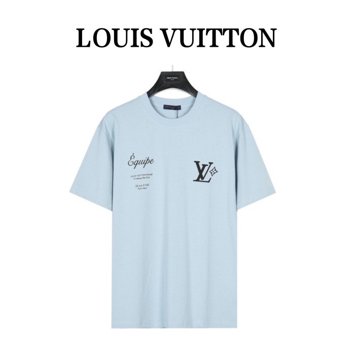 Clothes Louis Vuitton 677