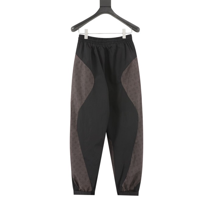 Clothes Louis Vuitton 683