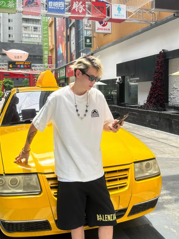 Clothes Louis Vuitton 721