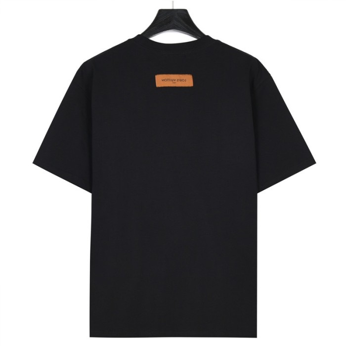 Clothes Louis Vuitton 745