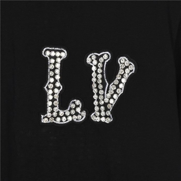 Clothes Louis Vuitton 734