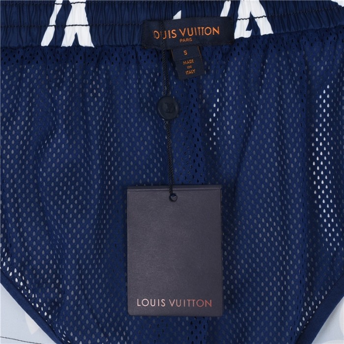 Clothes Louis Vuitton 759