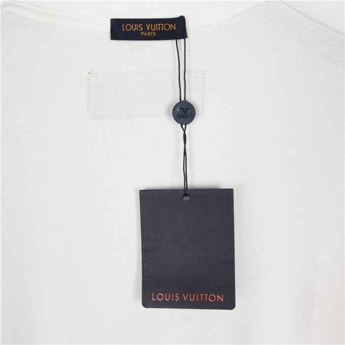 Clothes Louis Vuitton 708