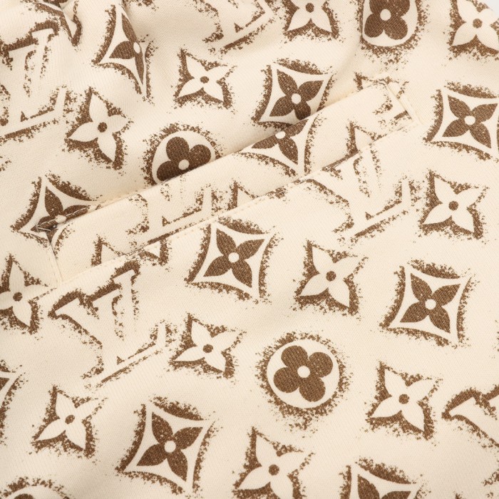 Clothes Louis Vuitton 709