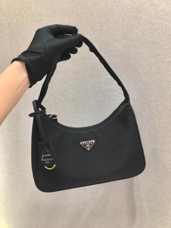 Handbag Prada 1NE515 Black size 23*13*5cm