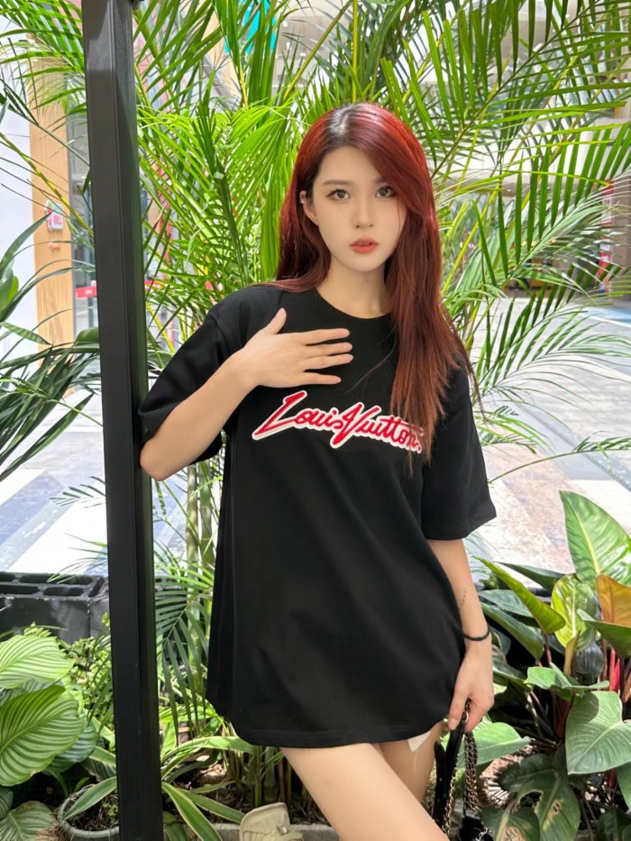 Clothes Louis Vuitton 732