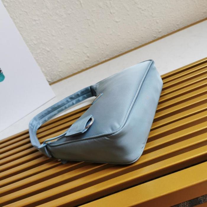 Handbag Prada 1NE515 size 23*13*5cm