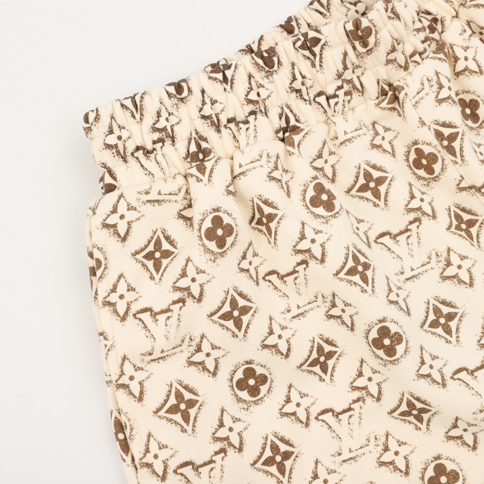 Clothes Louis Vuitton 709