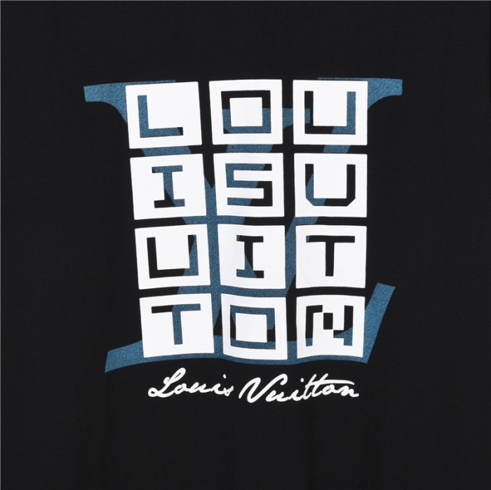 Clothes Louis Vuitton 745