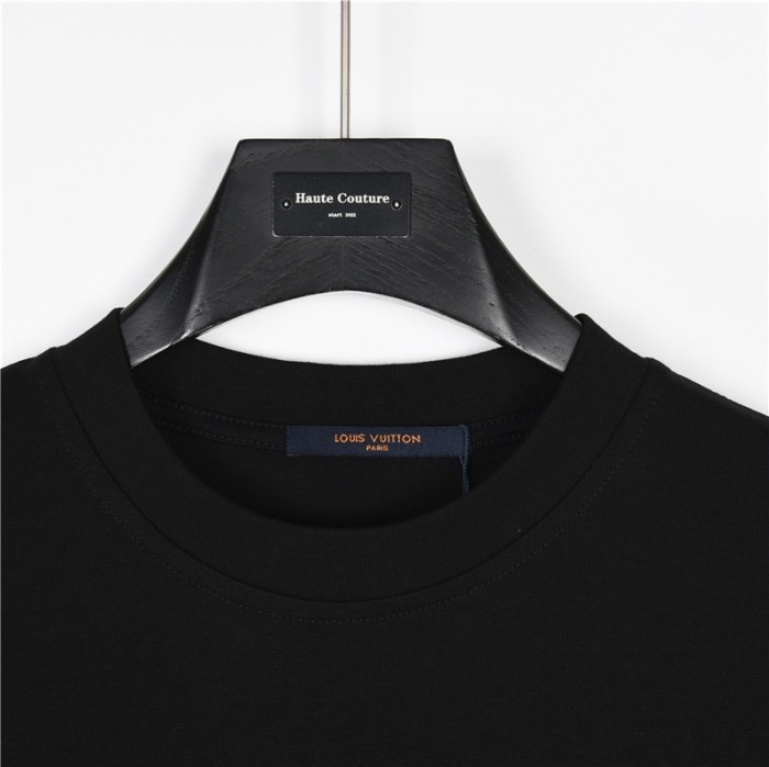 Clothes Louis Vuitton 731