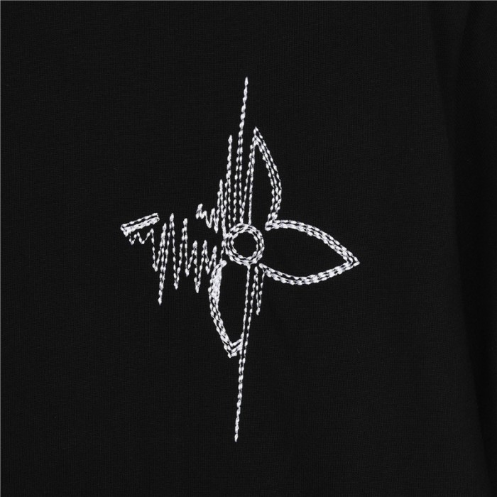 Clothes Louis Vuitton 724