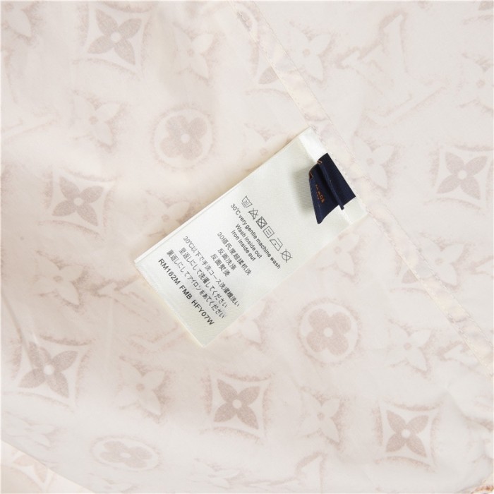 Clothes Louis Vuitton 716