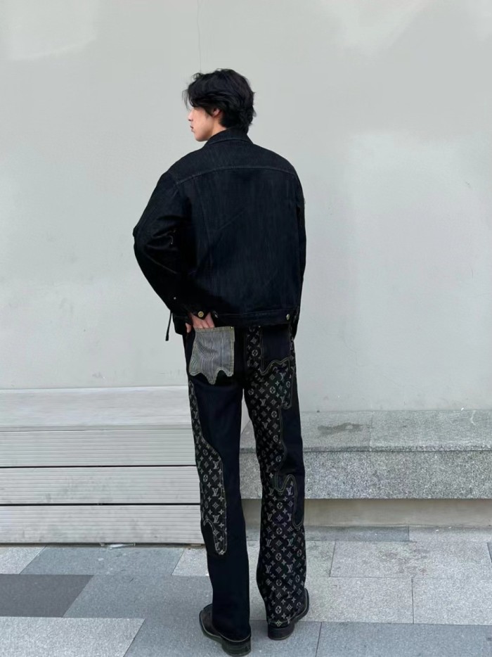 Clothes Louis Vuitton 706