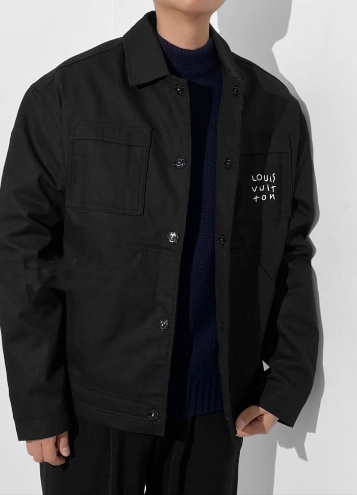 Clothes Louis Vuitton 709