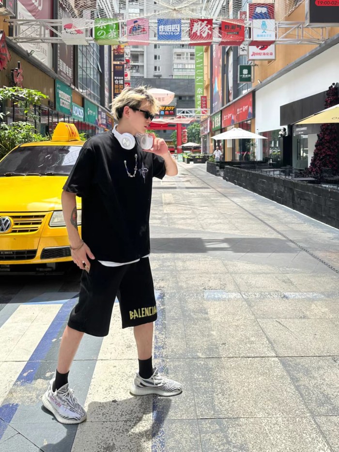 Clothes Louis Vuitton 724