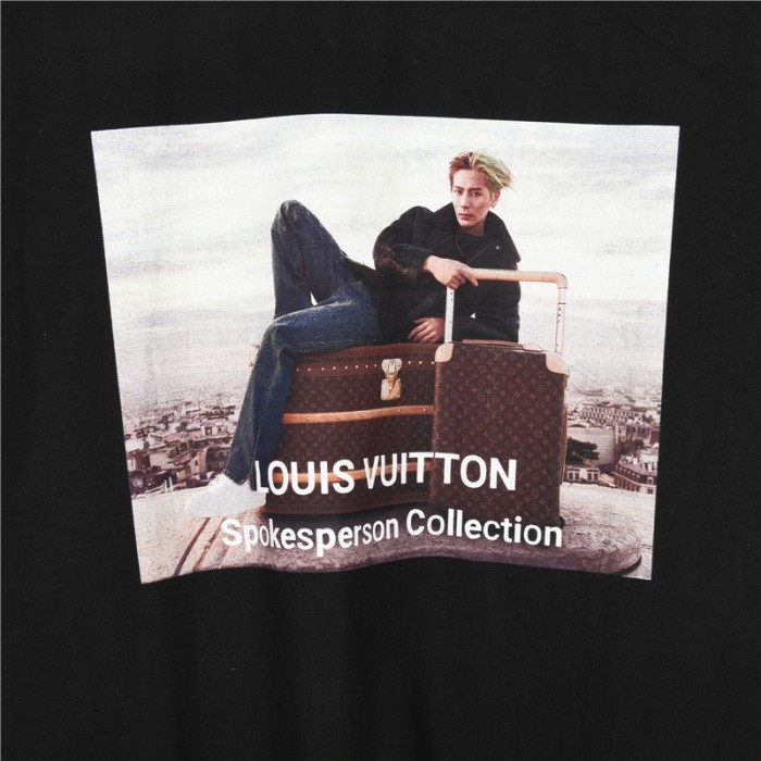 Clothes Louis Vuitton 740