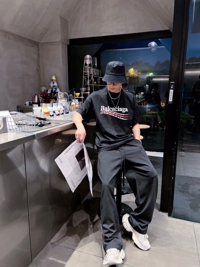 Clothes Balenciaga 485